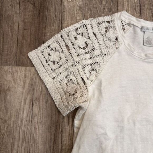 Design History Lace Embroidered White Peasant T Shirt Cottage Core Small cotton - Picture 6 of 8